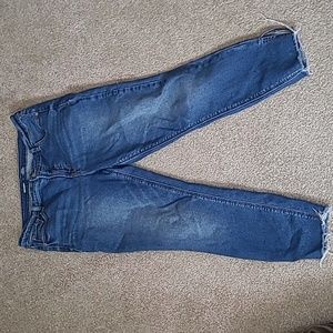 Old navy skinny jean with ankle slit size 12